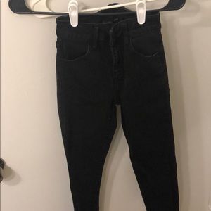 Black skinny jeans